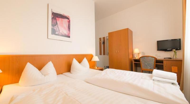 Goethe Hotel Messe By Trip Inn 美因河畔法兰克福 客房 照片
