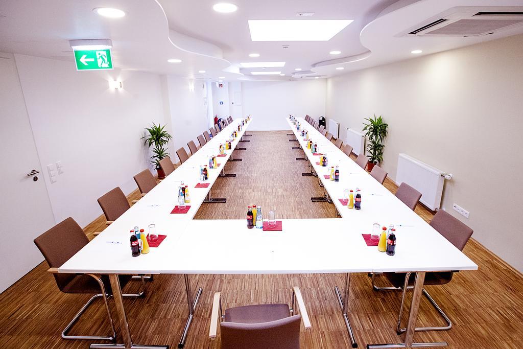 Goethe Hotel Messe By Trip Inn 美因河畔法兰克福 外观 照片