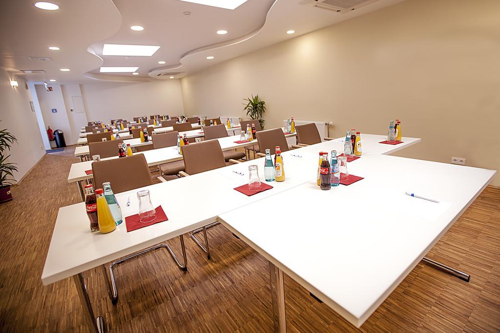 Goethe Hotel Messe By Trip Inn 美因河畔法兰克福 外观 照片