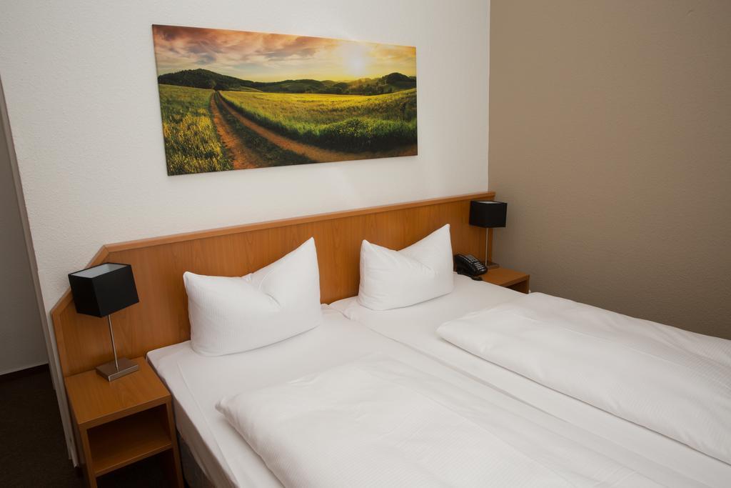 Goethe Hotel Messe By Trip Inn 美因河畔法兰克福 外观 照片