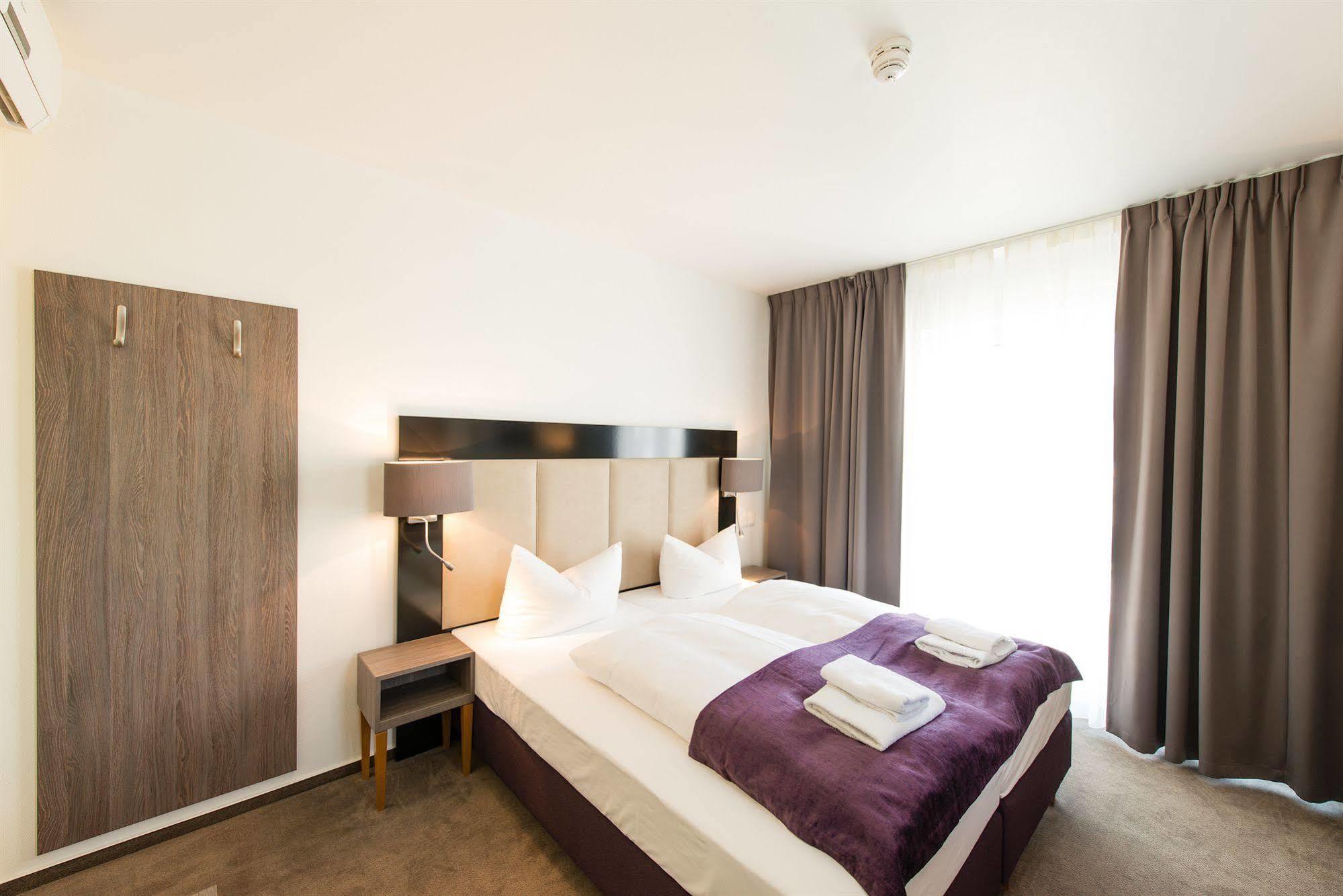 Goethe Hotel Messe By Trip Inn 美因河畔法兰克福 外观 照片
